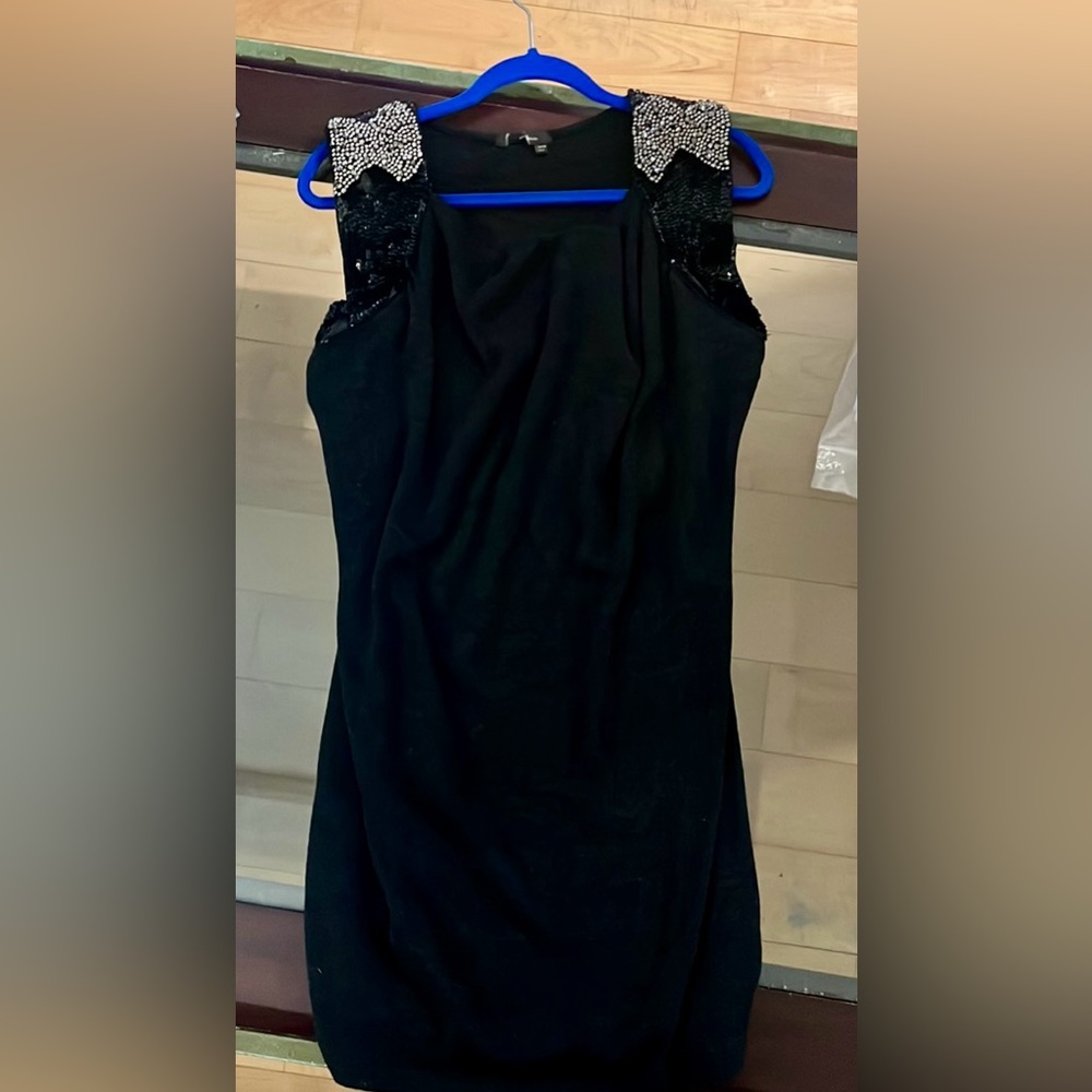 Vera Wang Dress Sequin features wool